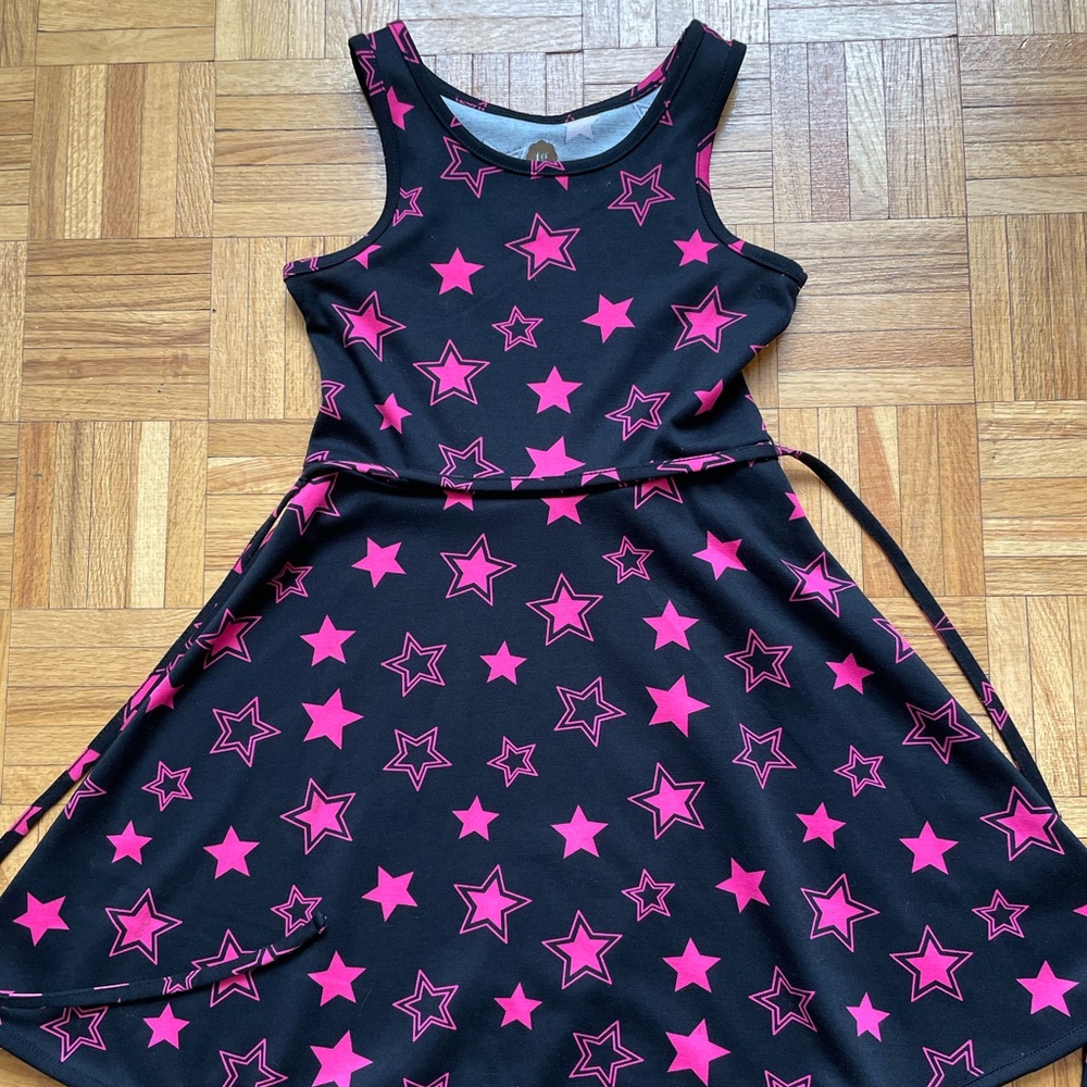 Girls dress